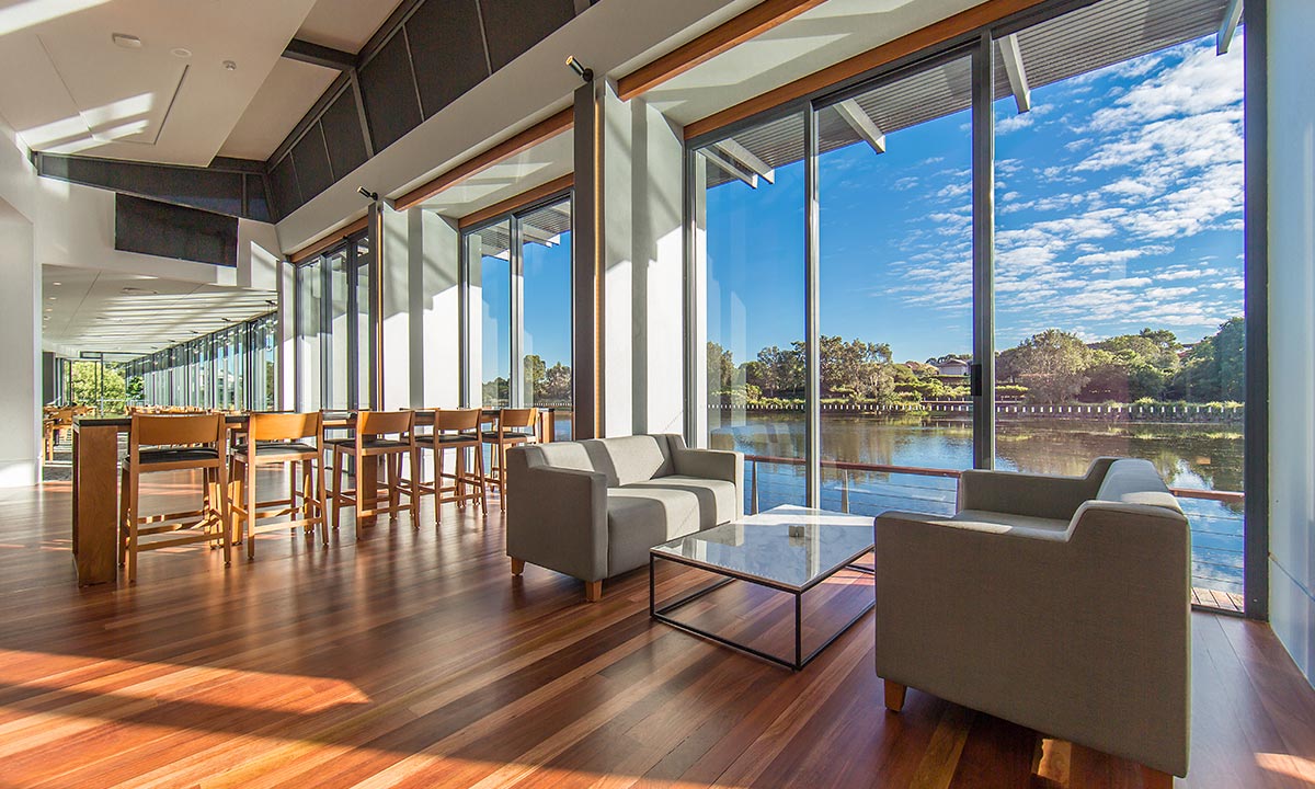 NEW-BWP-Northlakes-restaurant2.jpg