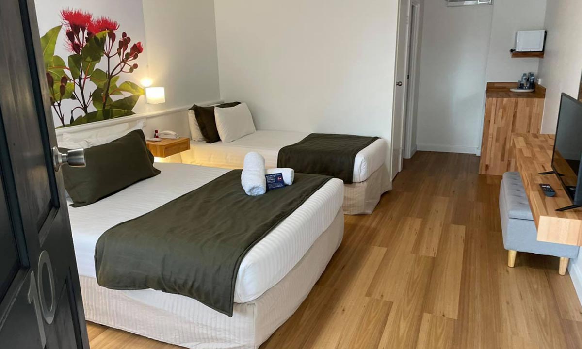 SureStay-Hotel-Clarence-on-Melville.jpg