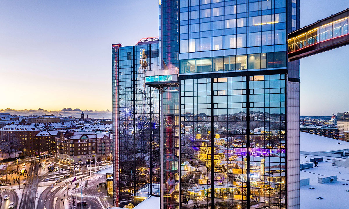 WH-Luxury-Exterior-view-at-Upper-House-Gothenburg-14551554_4K-1.jpg